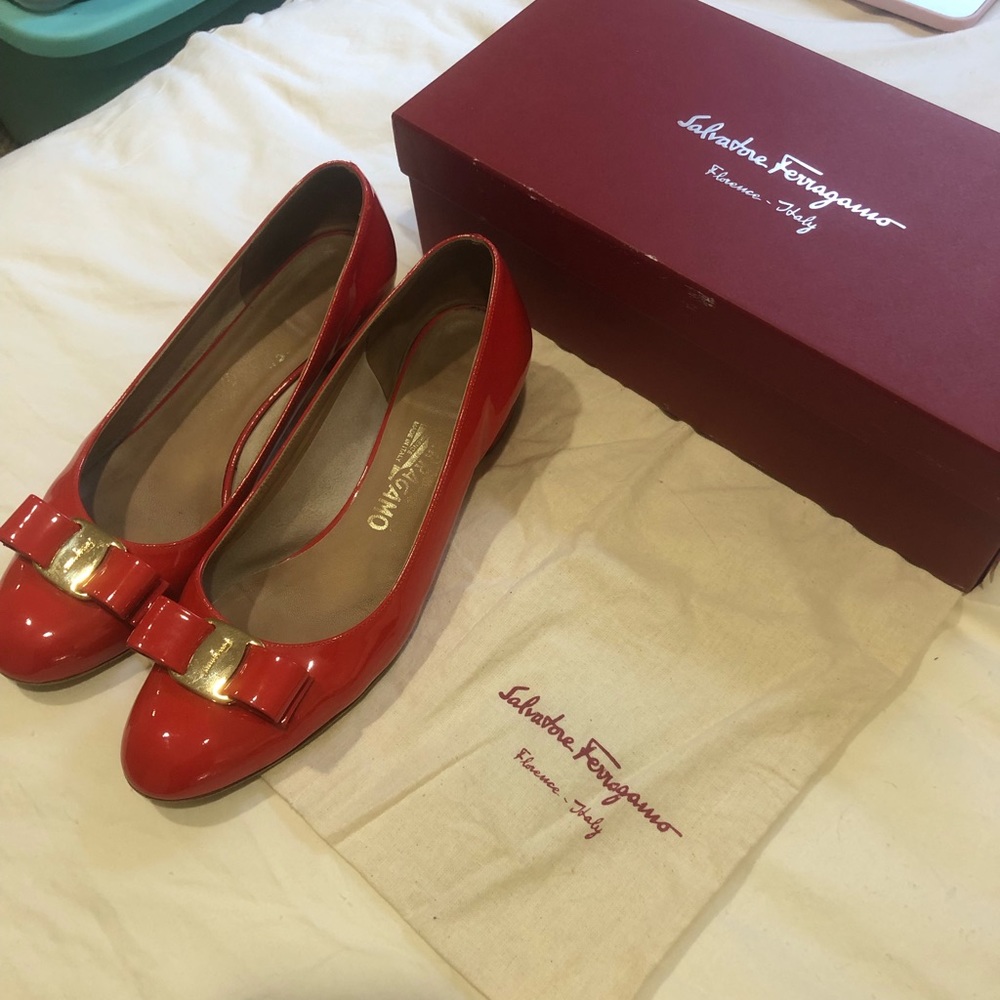 Salvatore Ferragamo Vara Bow Pumps